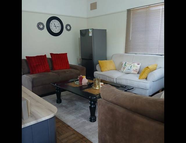 2 BEDROOM APARTMENT FOR SALE IN MONTCLAIR